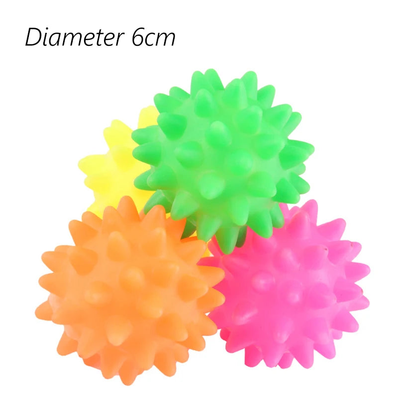 1 pçs diâmetro 6cm guinchado cão de estimação bola brinquedos para cães pequenos borracha mastigar brinquedo do filhote de cachorro material do cão brinquedos para cães brinquedos